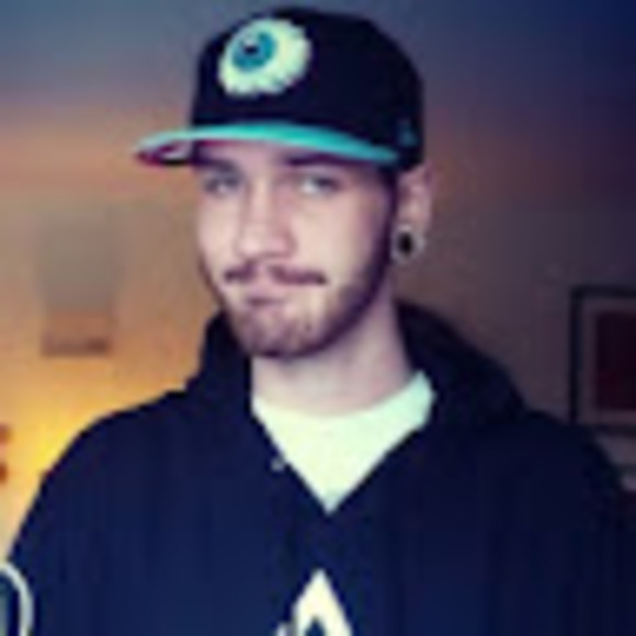 Meet your Posher, Patrick - Picture 1 of 1